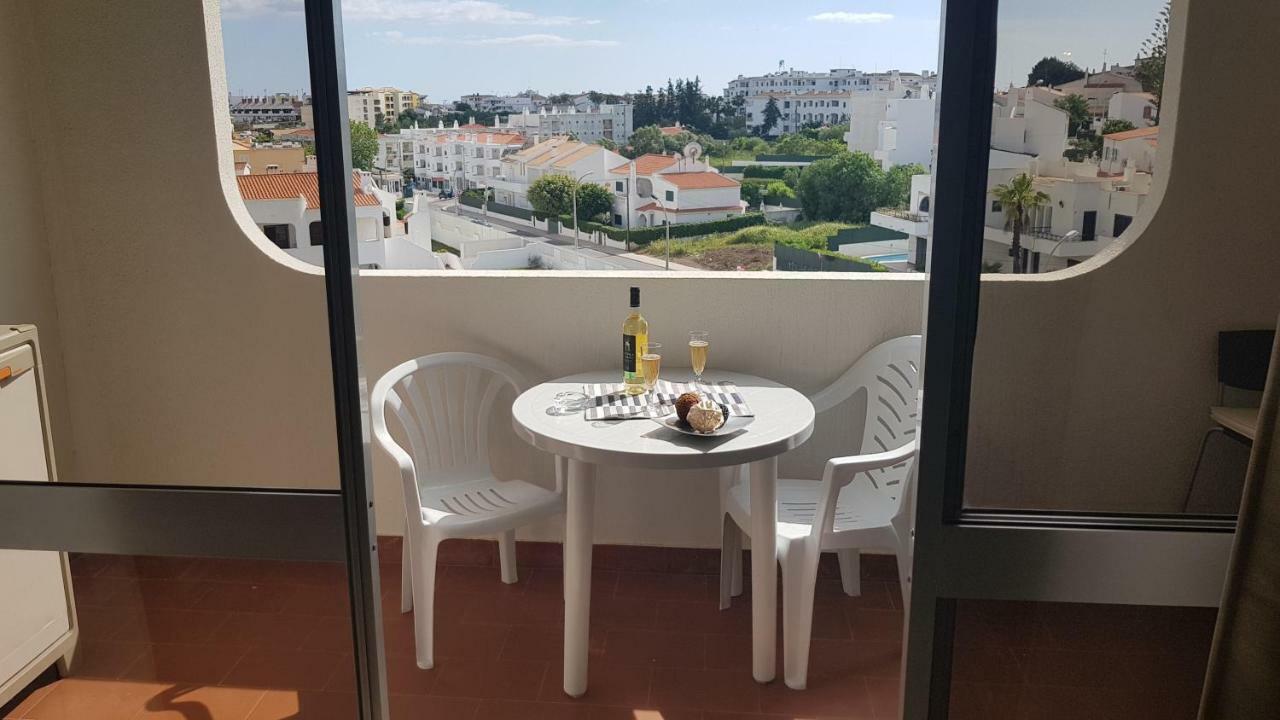 Ferienwohnung Beach Choro Albufeira Exterior foto